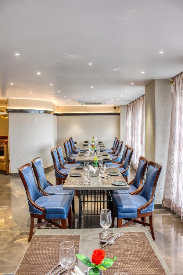 Aura Rooms Дехрадун Екстериор снимка
