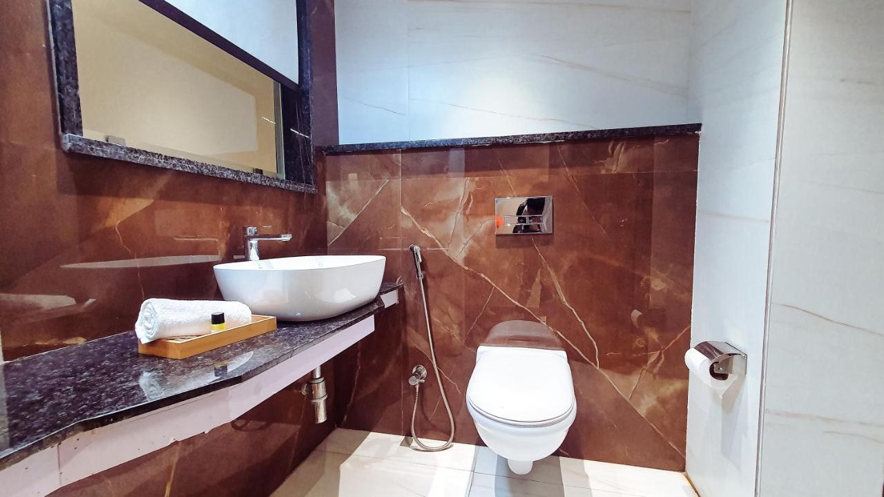 Aura Rooms Дехрадун Екстериор снимка