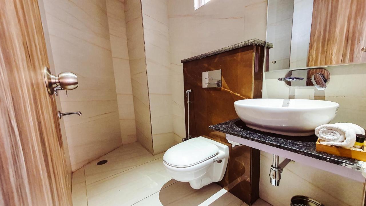 Aura Rooms Дехрадун Екстериор снимка