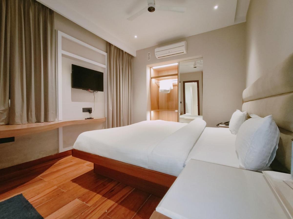 Aura Rooms Дехрадун Екстериор снимка